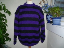 black-and-purple-pure-new-wool