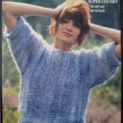 ROBIN KNITTING PATTERN LEAFLET13589 SOFT N EASY BRUSHED SUPER CHUNKY